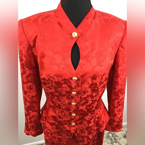 Vintage AJ Bari Silk Skirt Suit set Royal Red Sz 10 GOLD BUTTONS - Picture 1 of 17